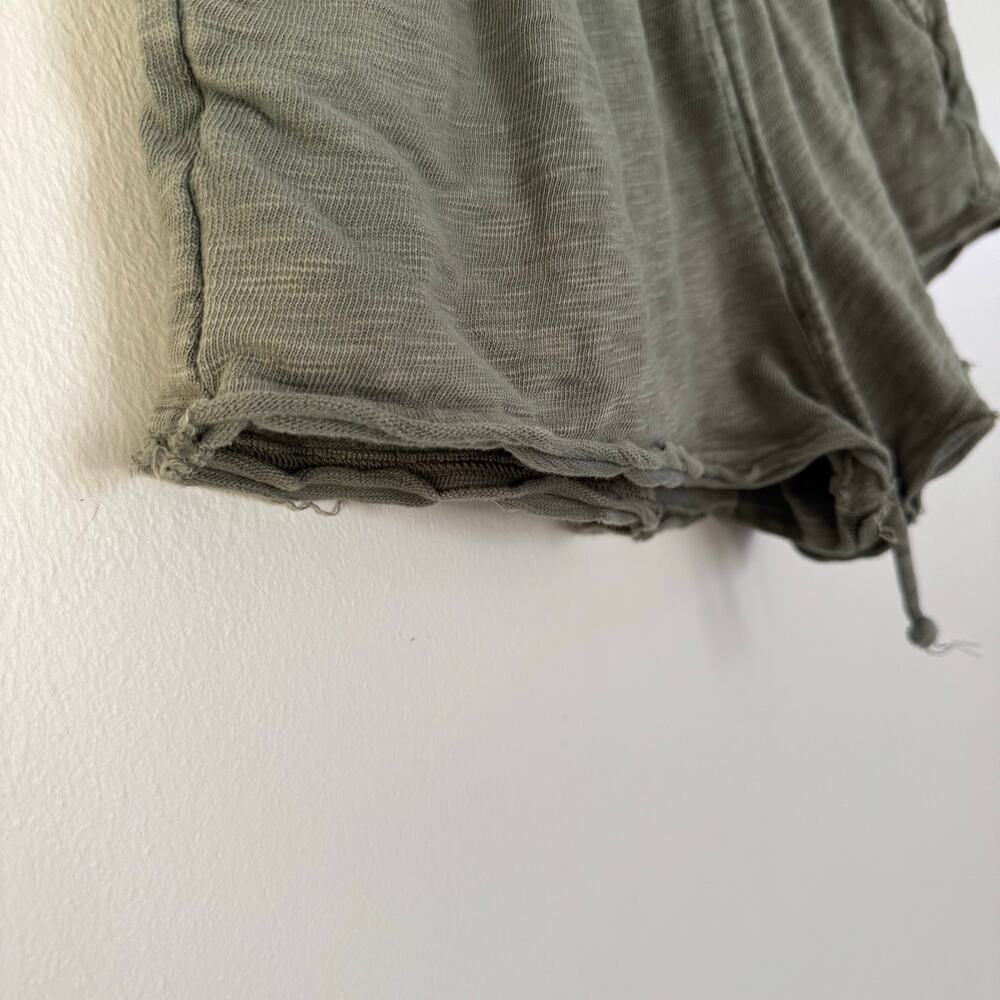 Aerie Slub Shorts featuring Textured Cotton Fabric and Raw Hem in Green - Picture 4 of 6